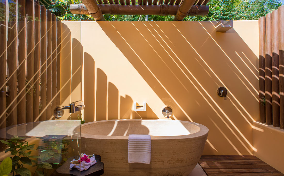 Casa Querencia - Luxury Home Rental - Casita del Mar Outdoor Tub and Shower - Punta Mita Mexico