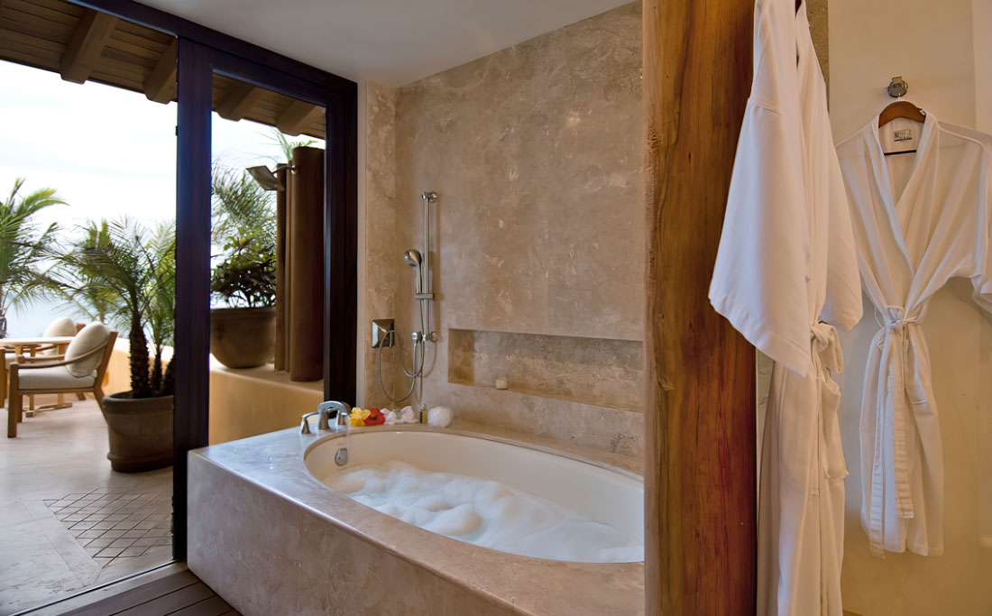 Casa Querencia - Luxury Home Rental - Master Suite Bath and Outdoor Shower - Punta Mita Mexico